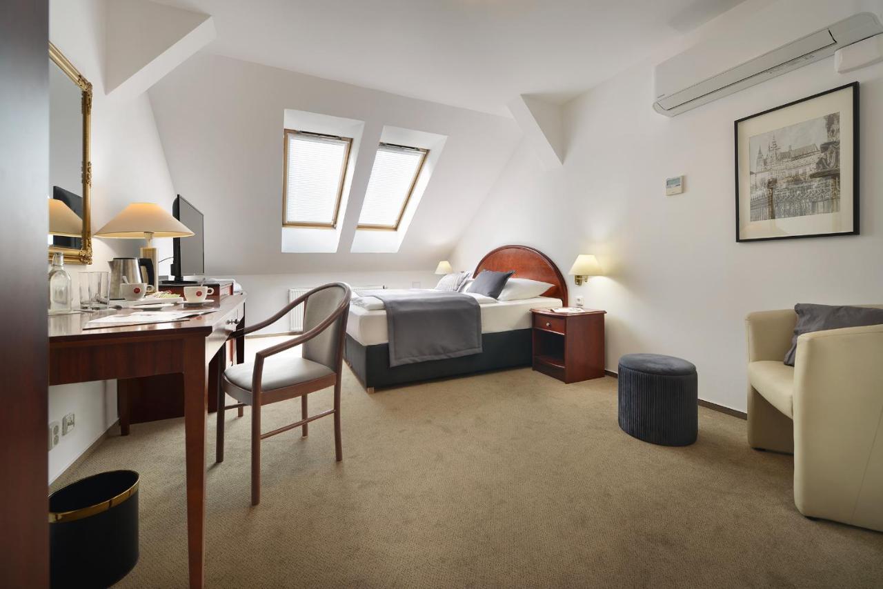 Prague Season Hotel 外观 照片