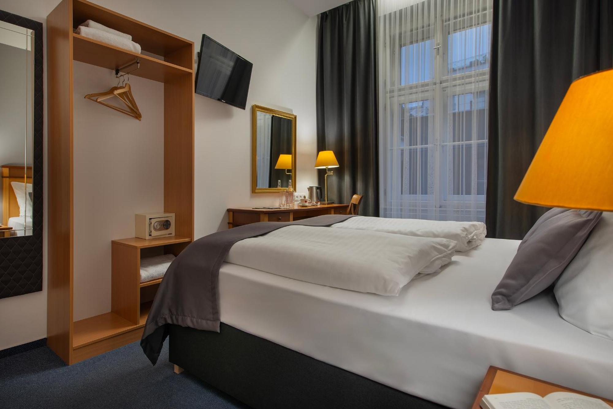 Prague Season Hotel 外观 照片